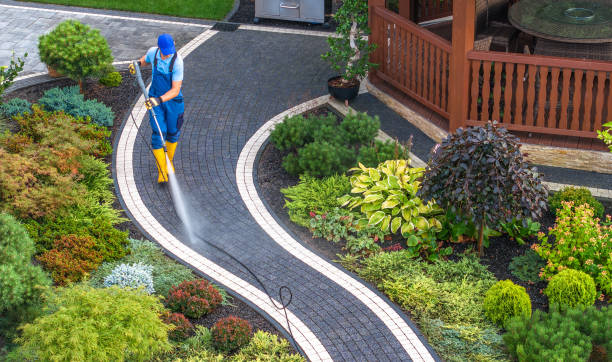 Why Choose Our Certified Pressure Washing Experts for Your Project Needs in Teutopolis, IL?